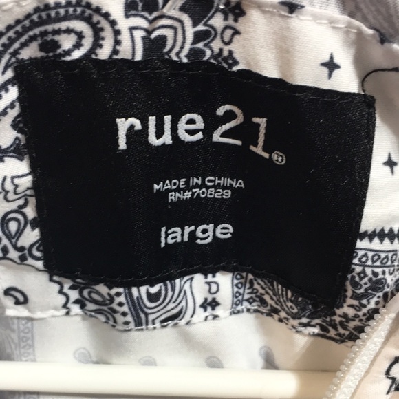 Rue21 Men’s Blue & White lightweight zip up hoodie Forever Young Large - Picture 2 of 4